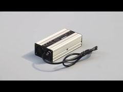 電動リチウム電池充電器 7A リチウムイオン電池充電器 54.6v